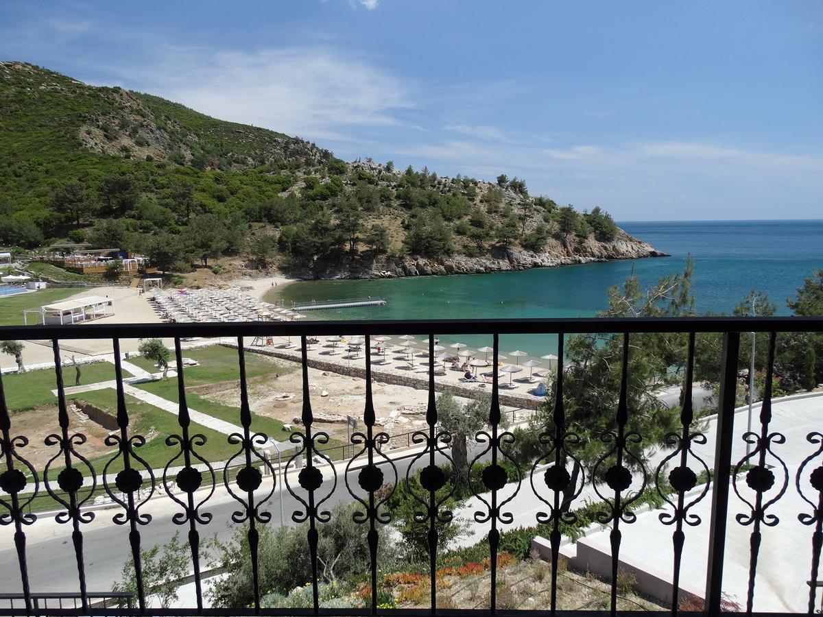 Thassos Grand