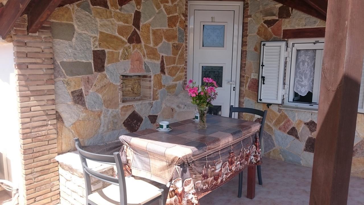 Dakis Apartment
