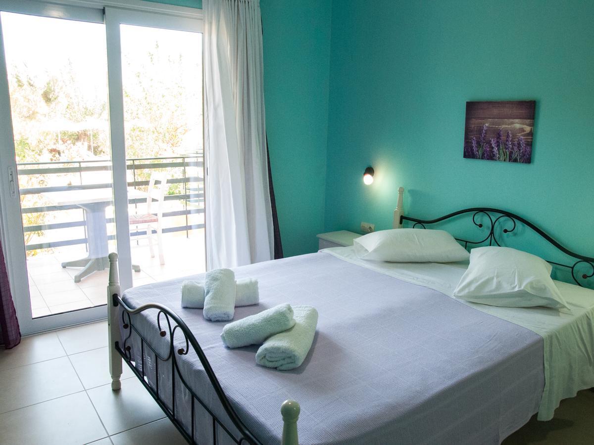 Peristera Aparthotel