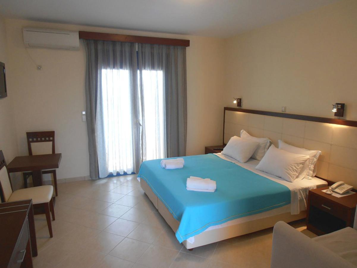 Hotel Aquamarine 3*