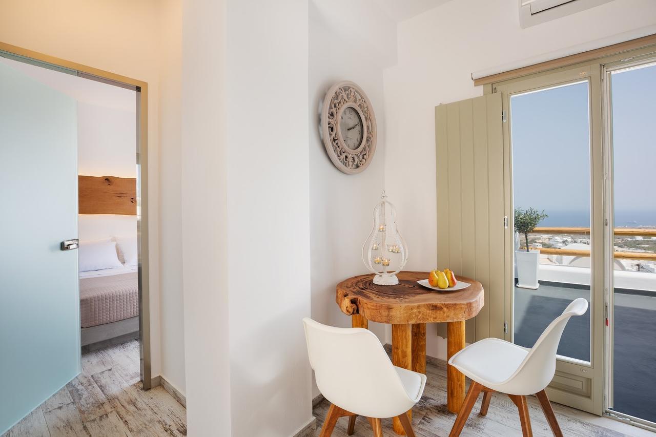 Nectarios - & Adults Only Fira (Santorini)