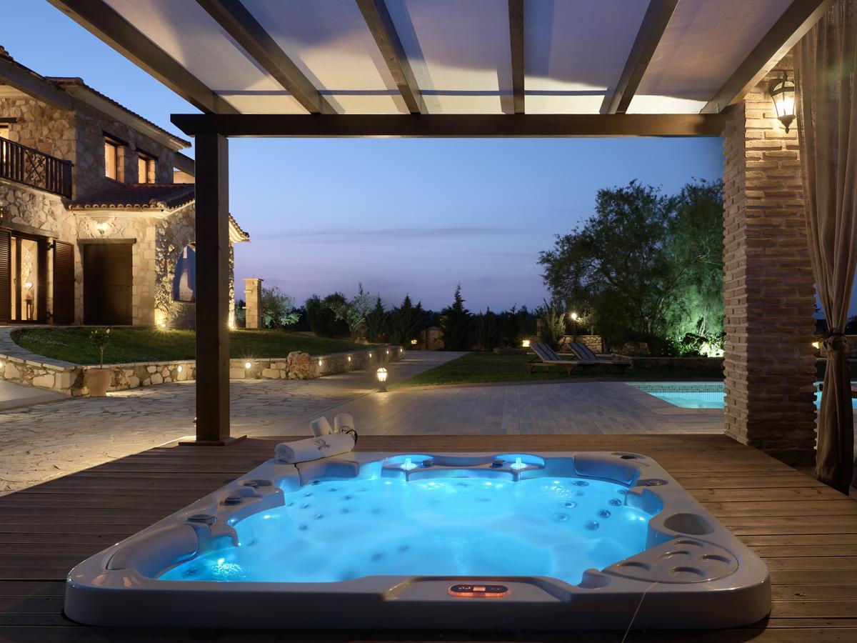 Villa Palazzo Di P Villa, World 5Th Award