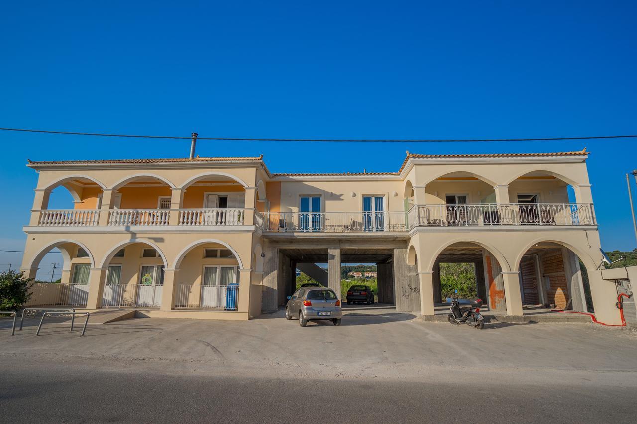 Katsaros Luxury Apts 5min Walk To Beach