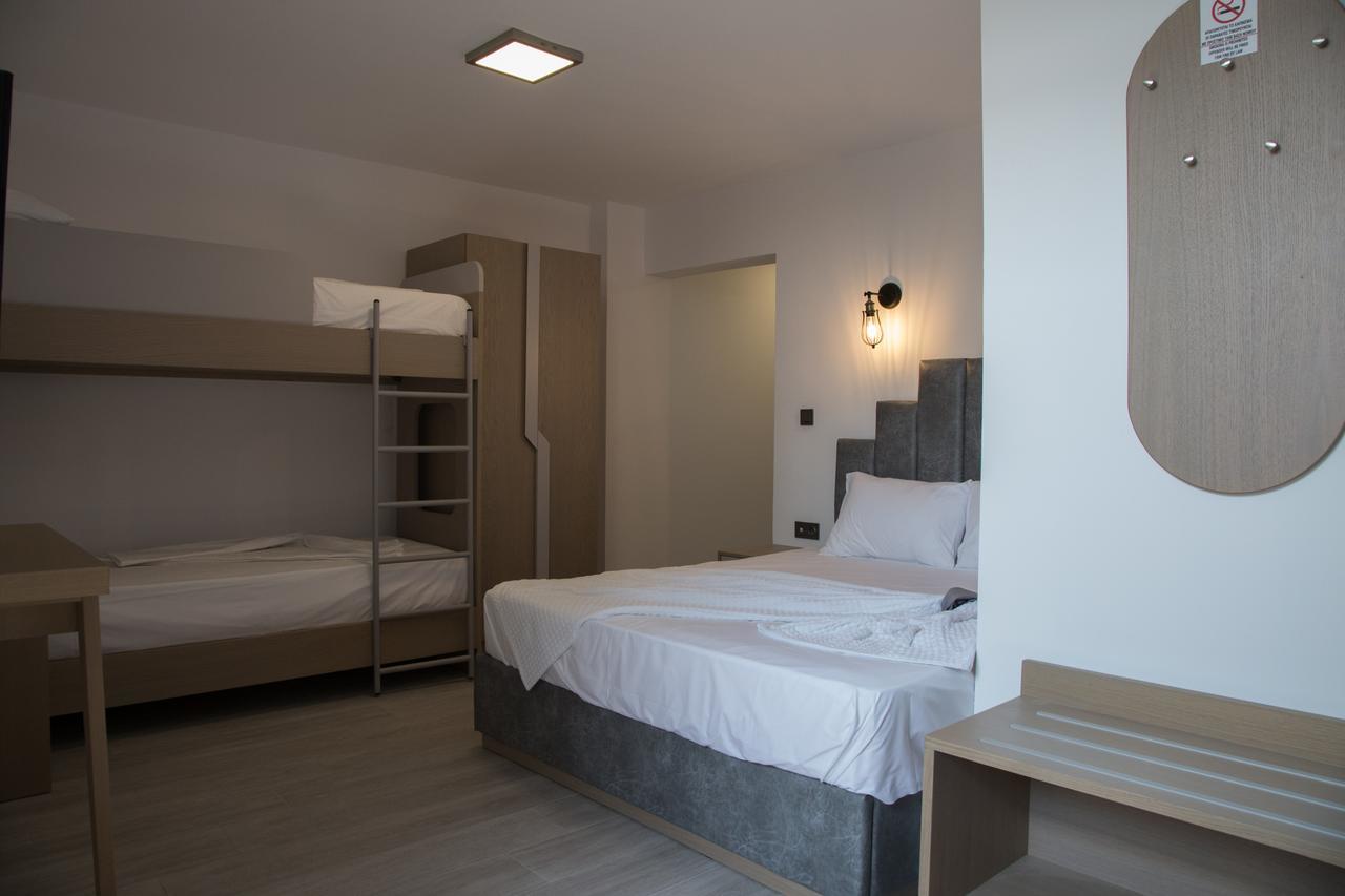 Amalia Sea View Apartment Nea Vrasna