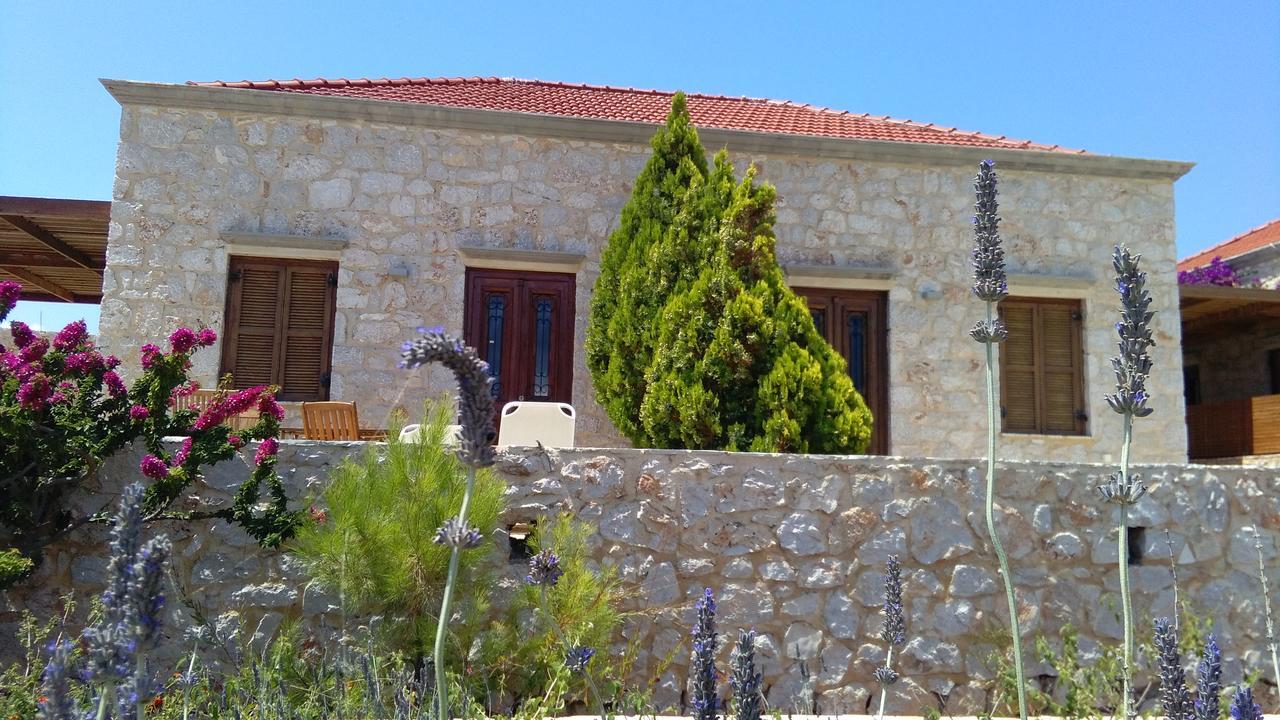 Cohili * Chalki Town