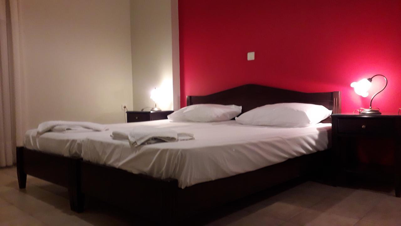 Aparthotel Sirius Hotel Finikounta