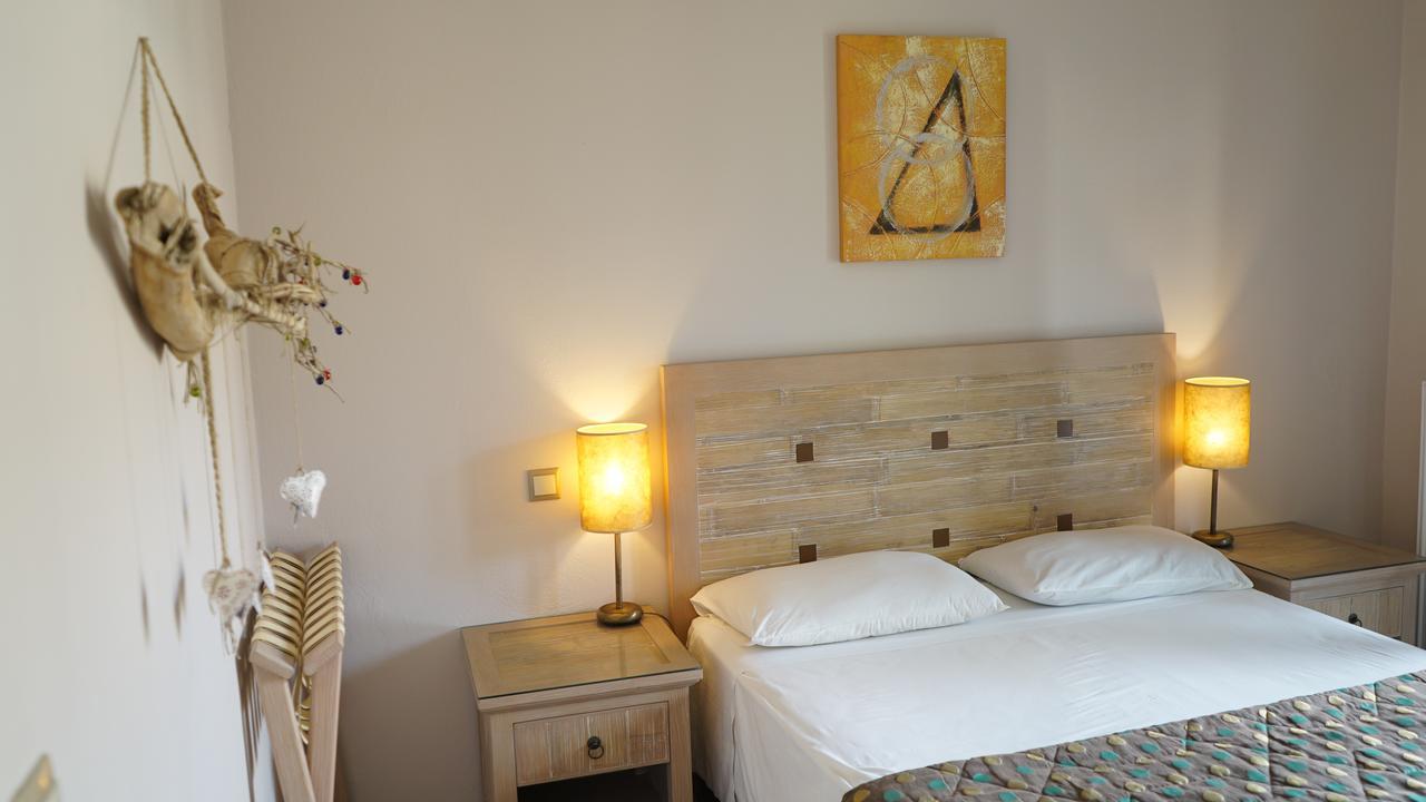 Spiti Nikos 3*