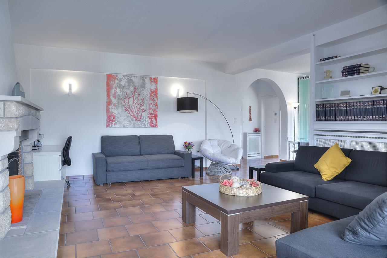 Apartment Glyfada Riviera *