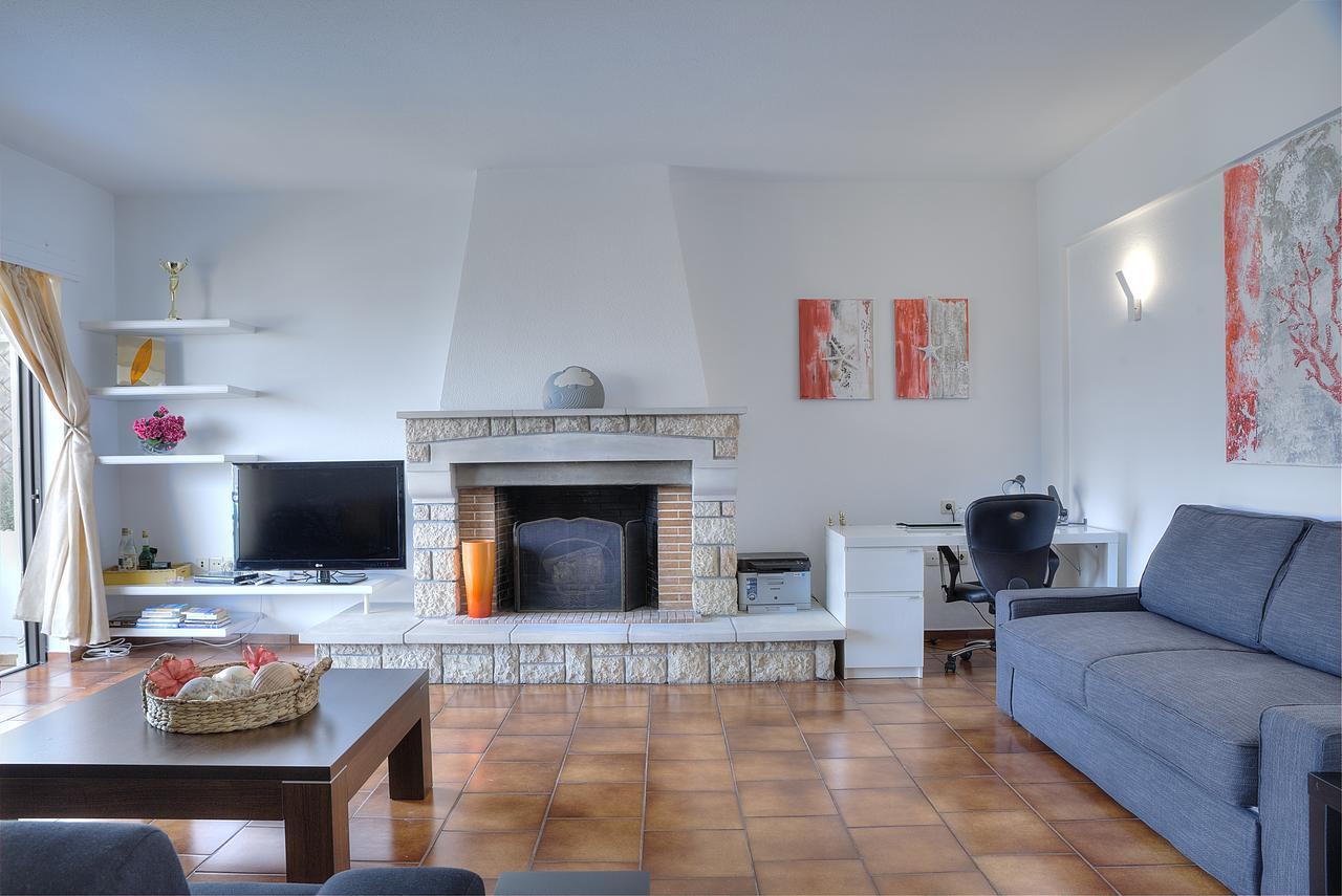 Glyfada Riviera Apartment Athens