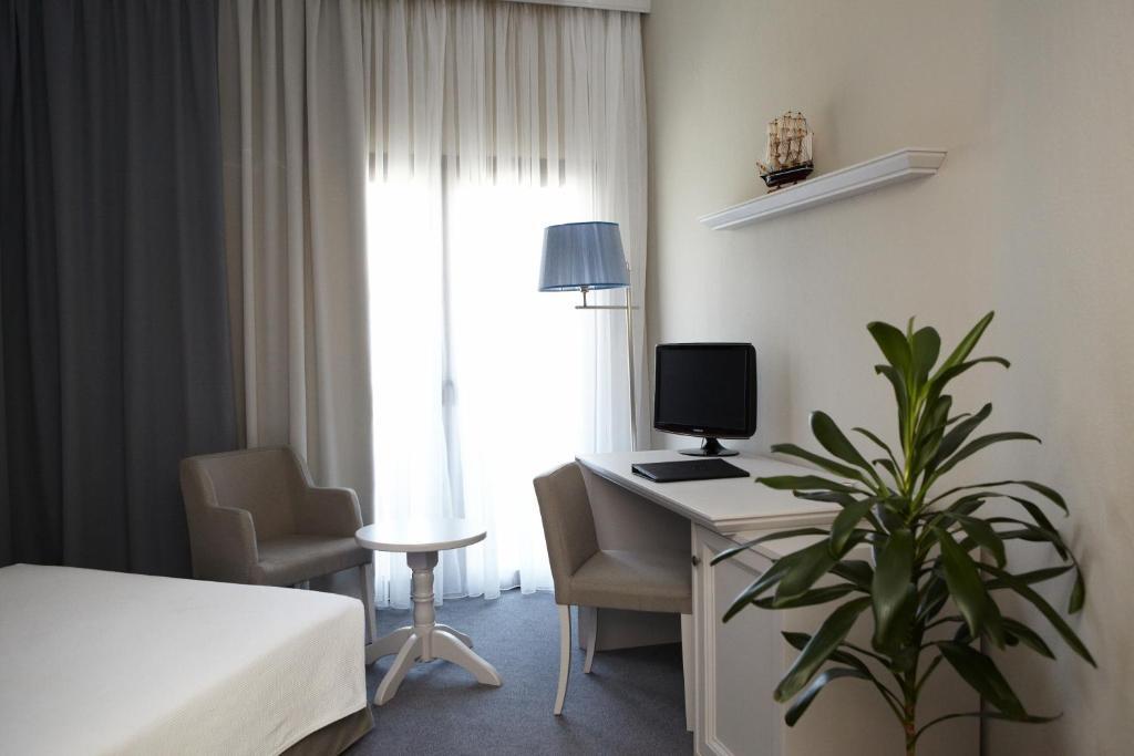 Rodopi Hotel