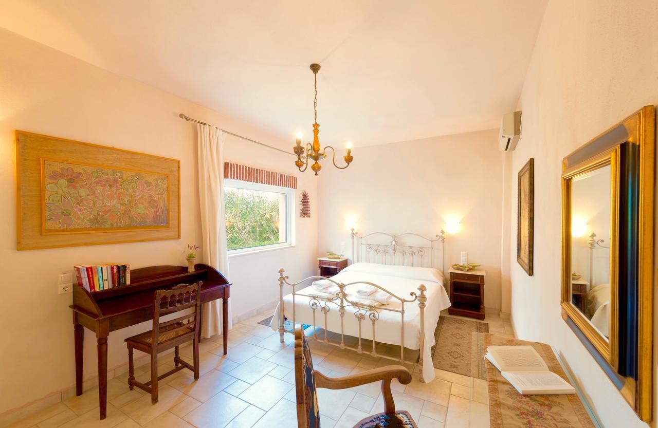 Villa Myrsini
