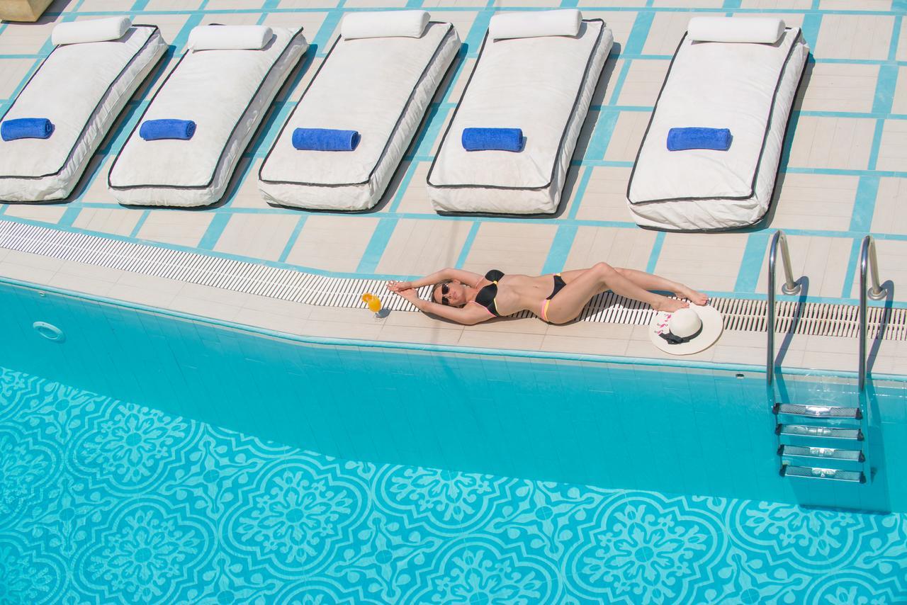 Anesis Blue Boutique Hotel 3*