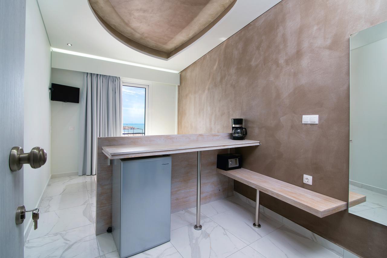 Molos Hotel