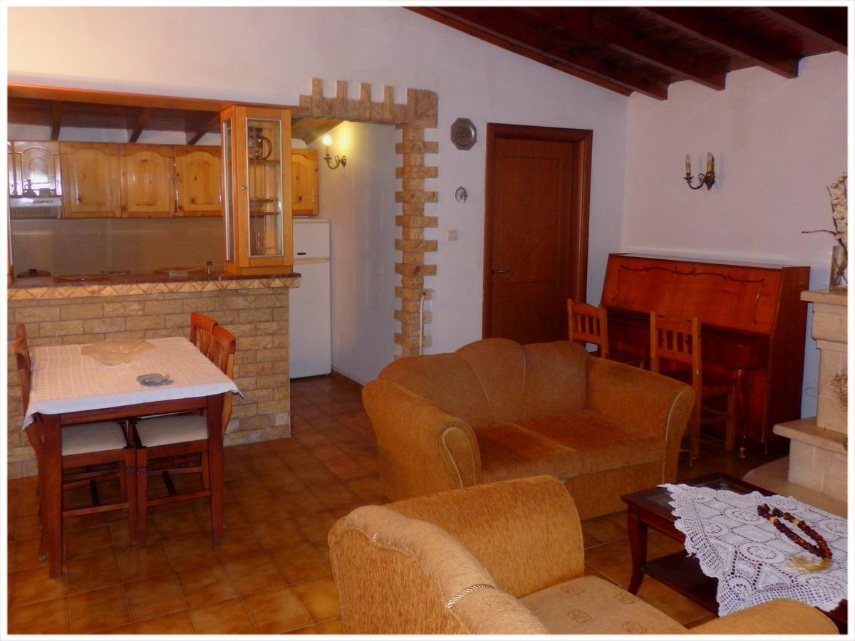 Myloi Apartment