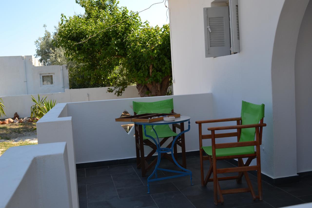 Skyros Panorama Studios Guest house 2*