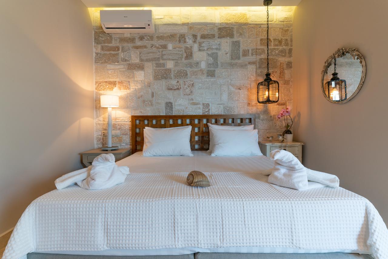 Aparthotel Agorastos Koinira