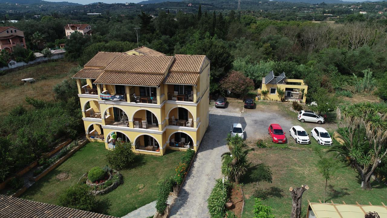 Aparthotel Spiti Nikos
