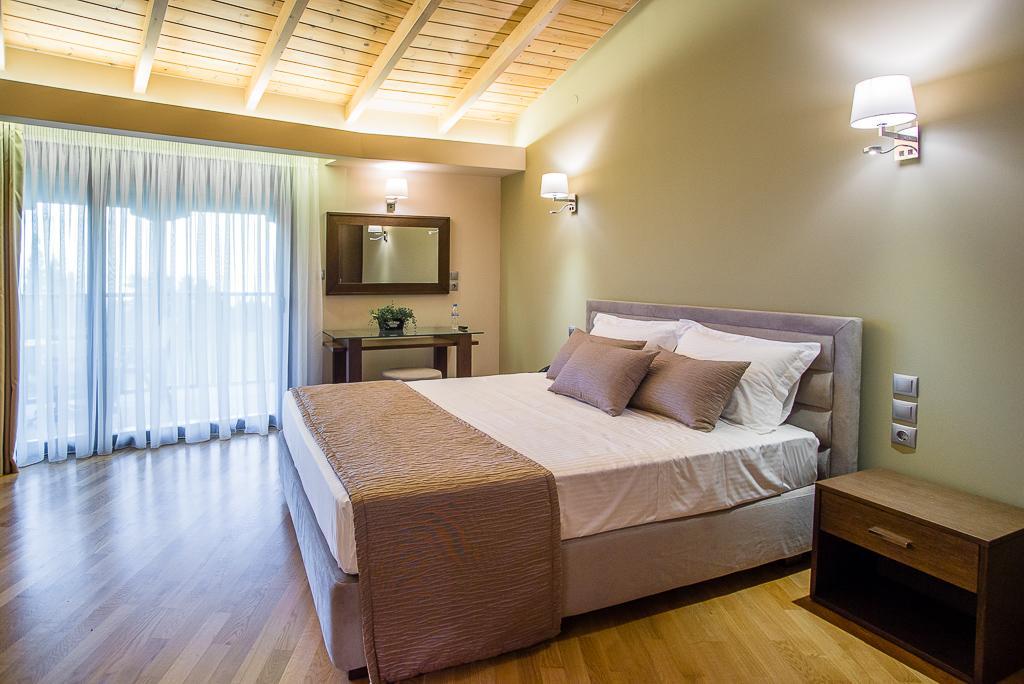 Nepheli Hotel