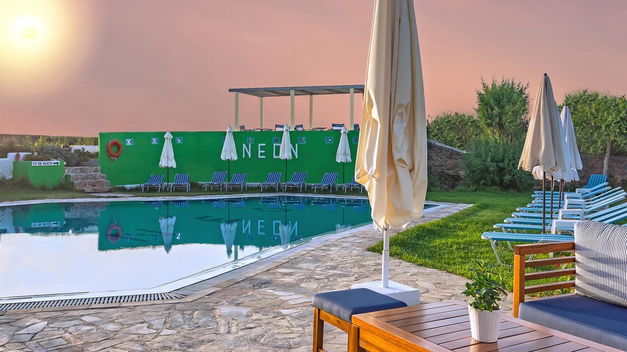 Hotel Neon Stalida