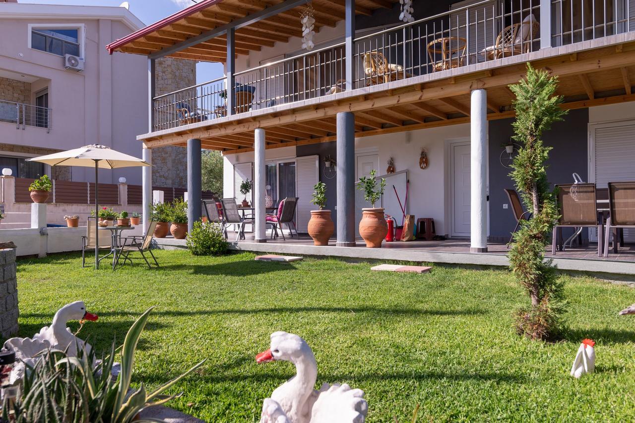 Sophia's House Toroni