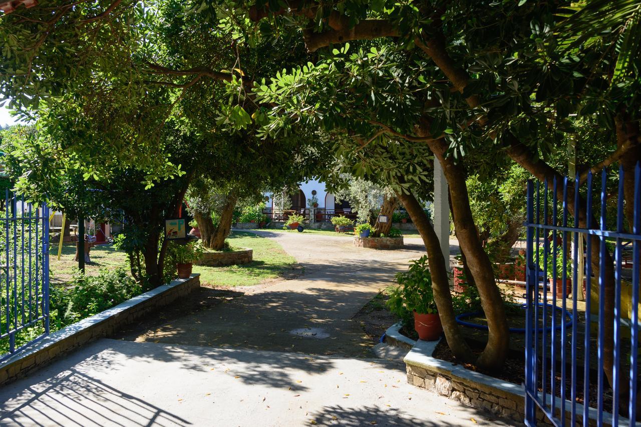 Guest house Spiros Panormos (Skopelos)