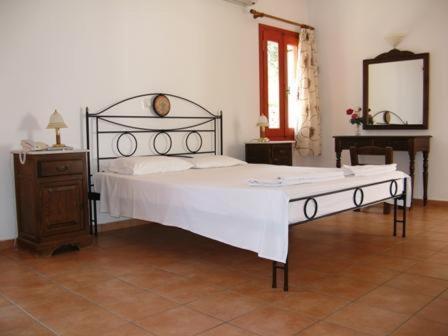 Aparthotel Heleni Epidaurus