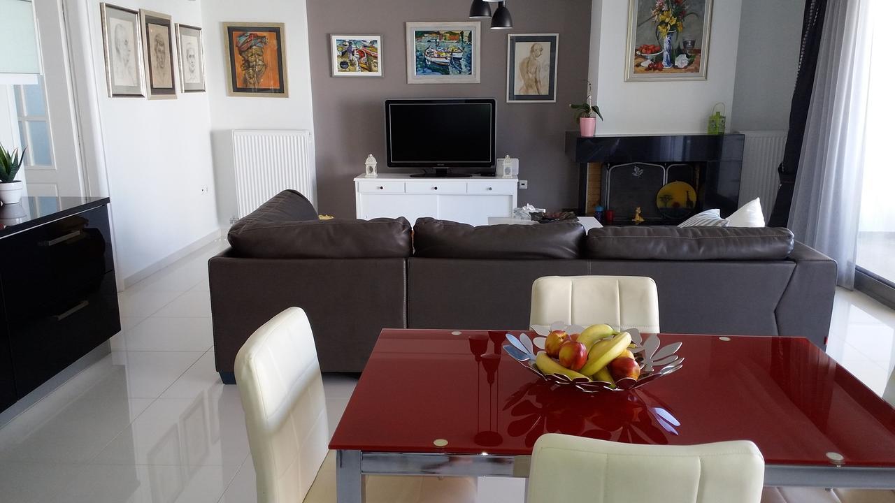 Apartment Luxurious House Near The Sea *
