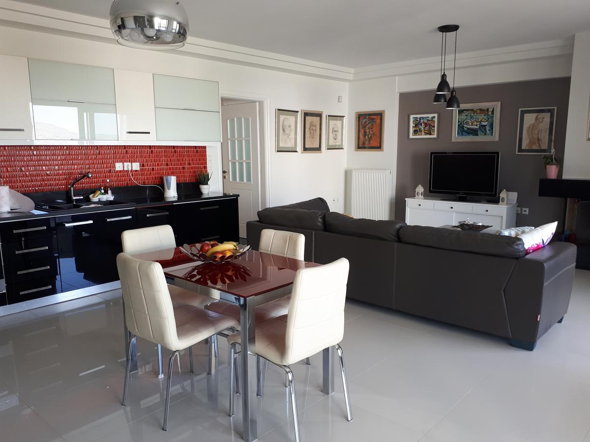 Luxurious House Near The Sea Apartment Porto Rafti
