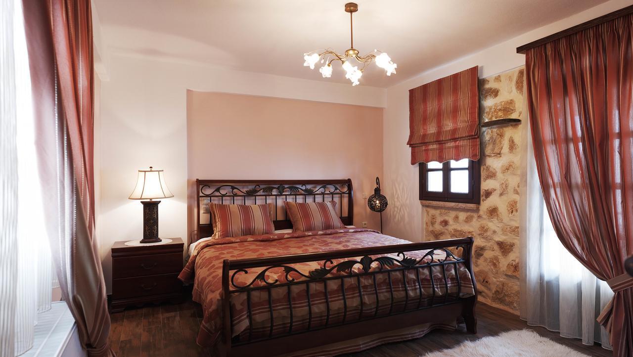 Aiolides Traditional Homes Guest house Asprangeloi