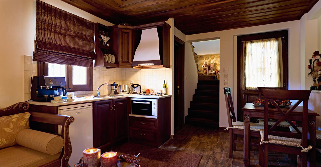 Aiolides Traditional Homes *