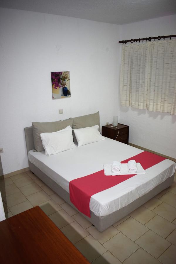 Madeleine Tower View Apartment Nea Fokea