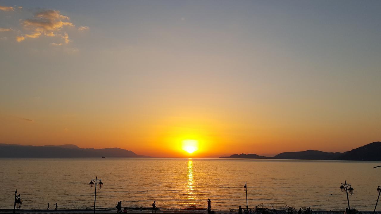 Aparthotel Diolkos Loutraki (Corinthia)