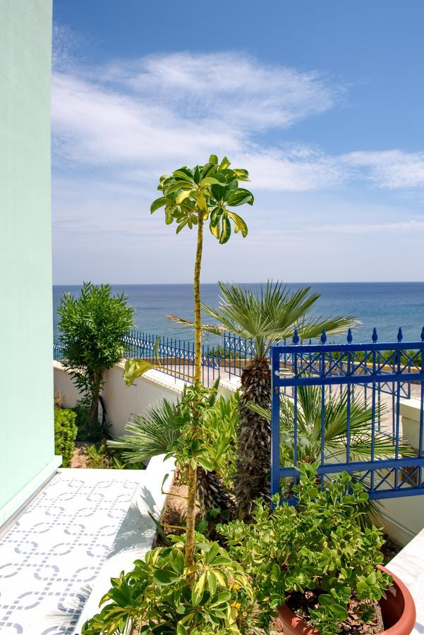 Sea Breeze Chios Monolia