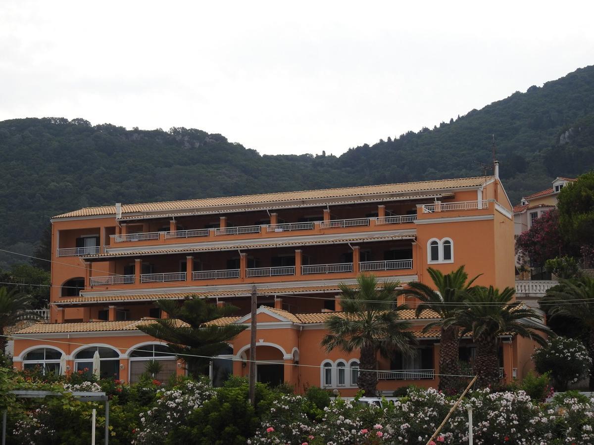 Apartment Paramonas *