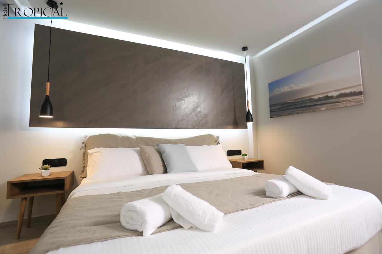 Tropical Aparthotel