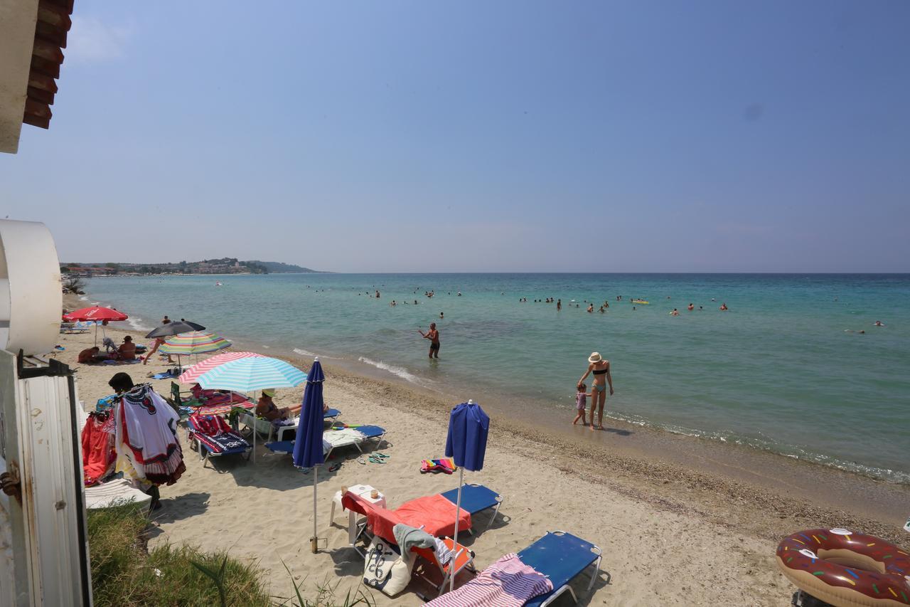 Apartment Iris Seafront Fourka