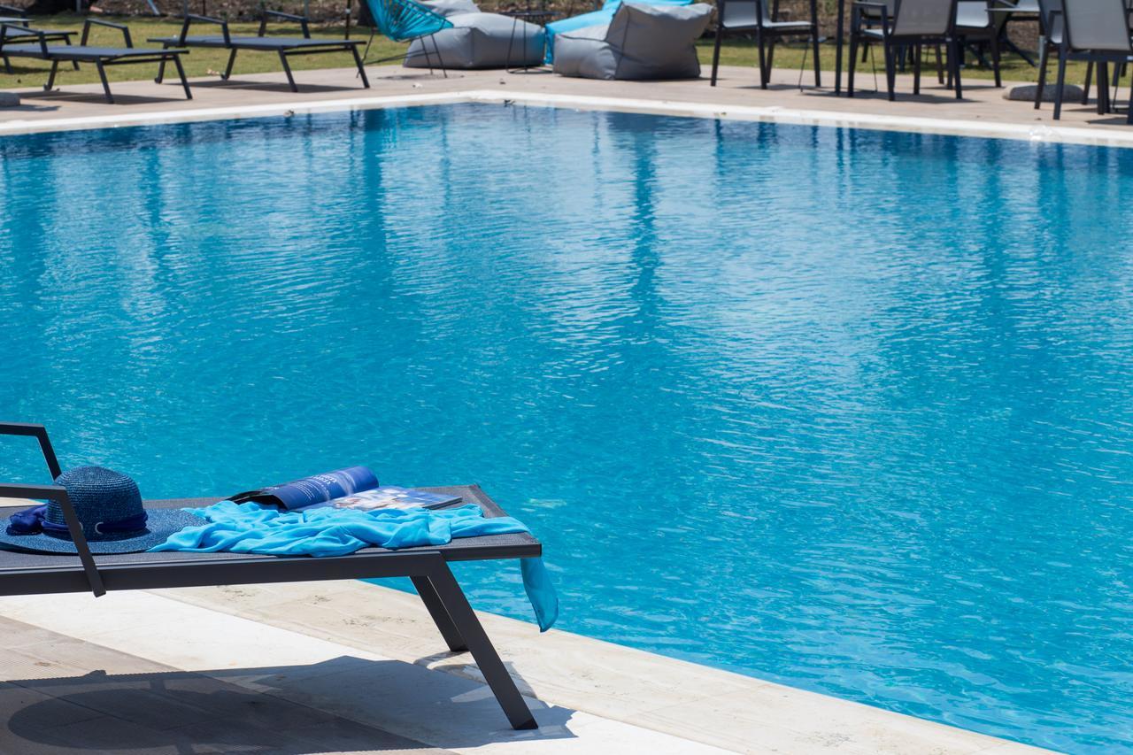 Mythic Summer Hotel