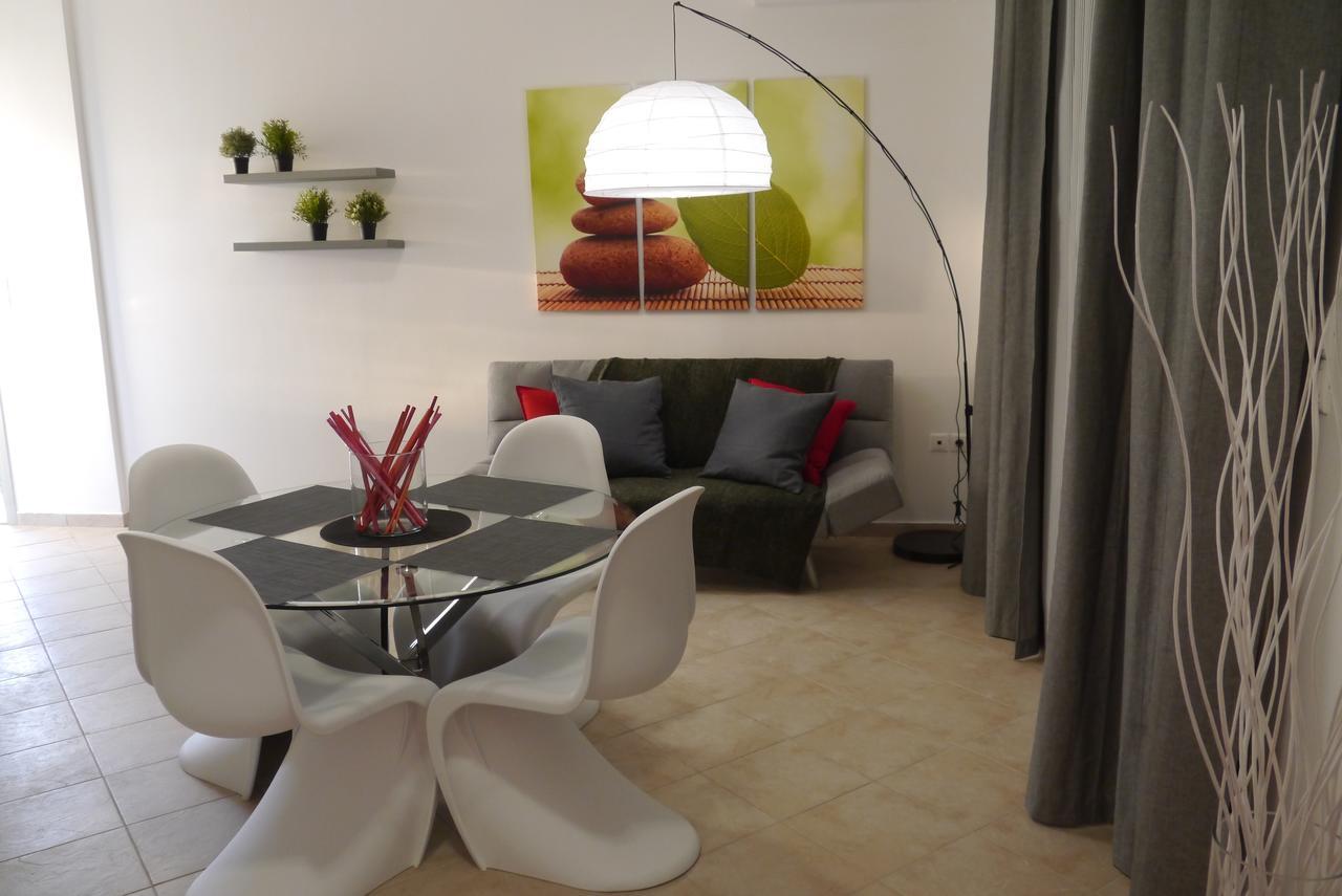 Isola Aparthotel
