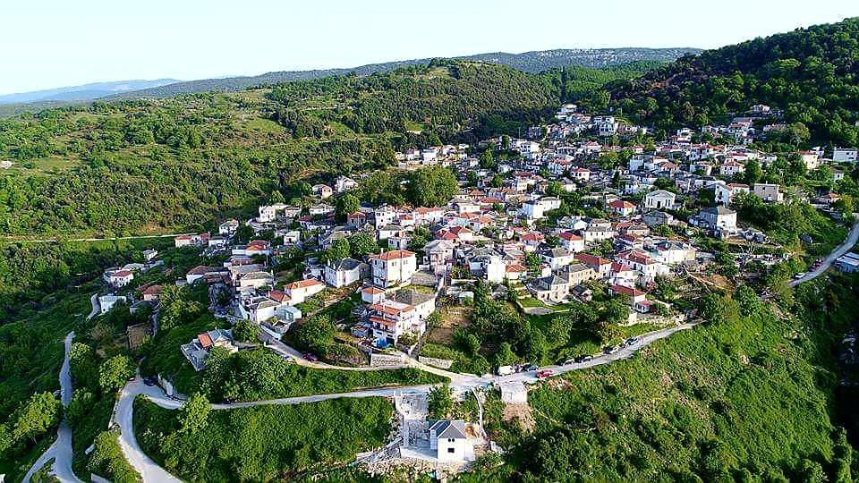 Tsonos Apartment
