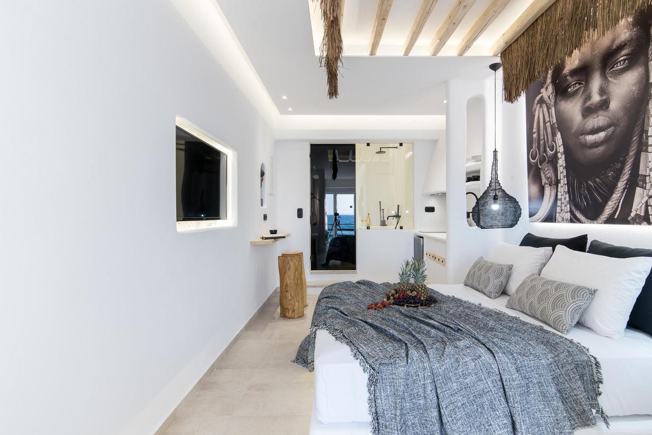 Portara Seaside Luxury Aparthotel Naxos City