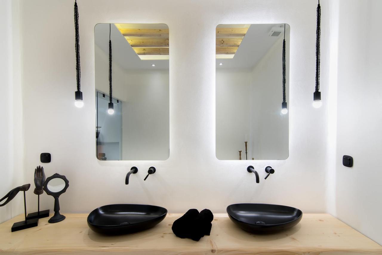 Portara Seaside Luxury