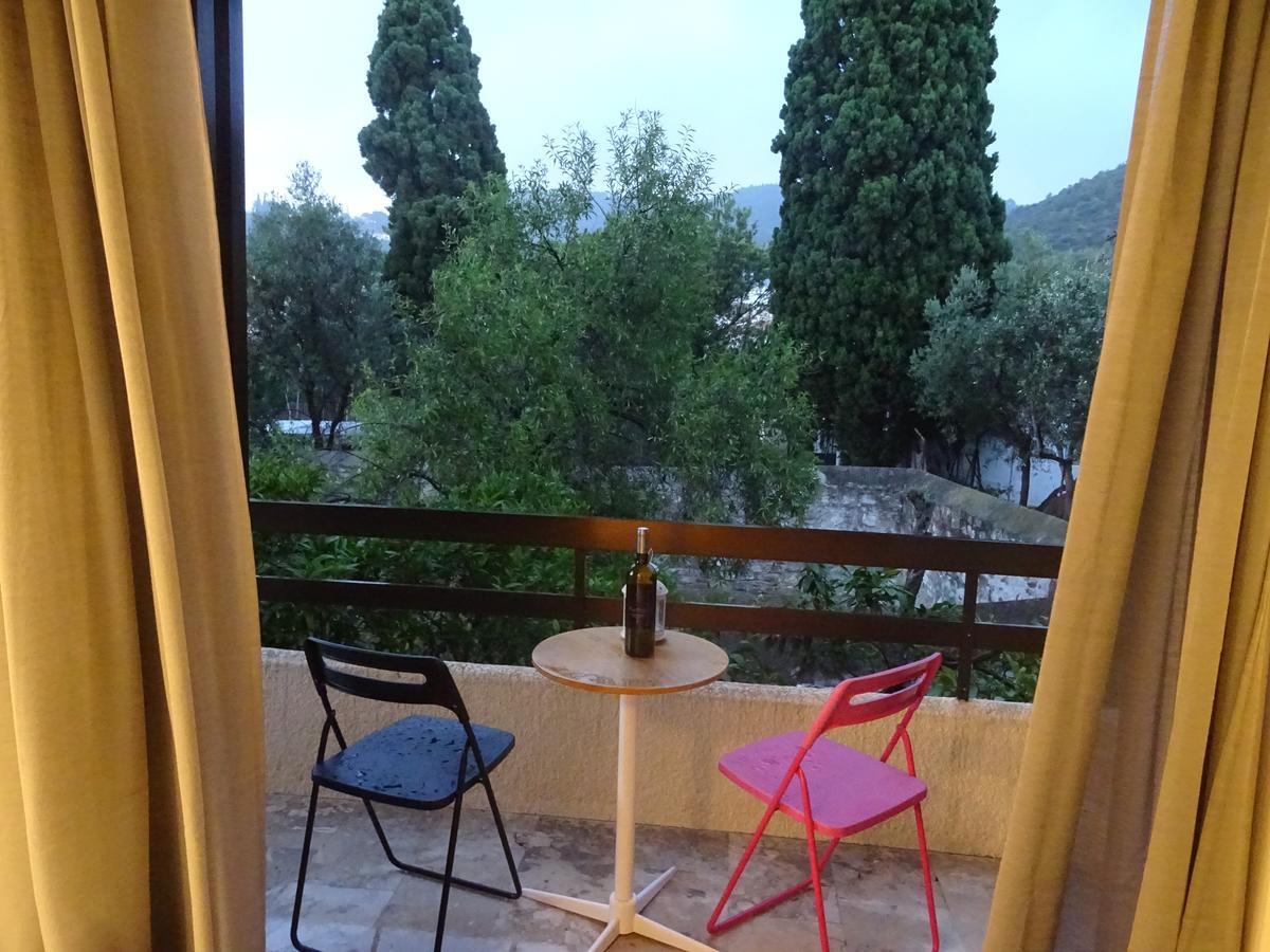 Irene * Poros Town