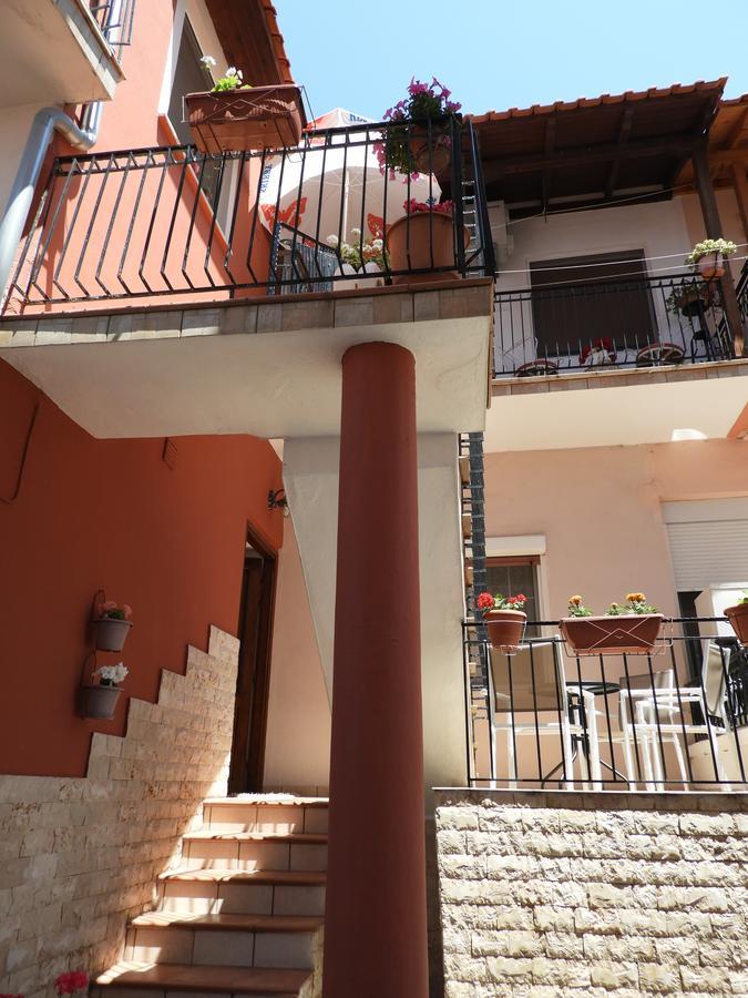Helen's House