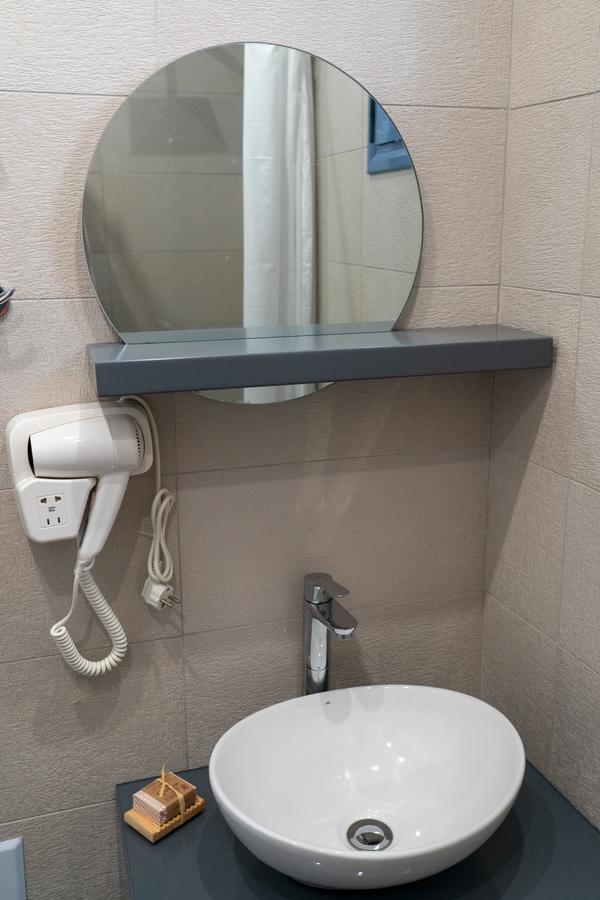 White Pearl Apartment *