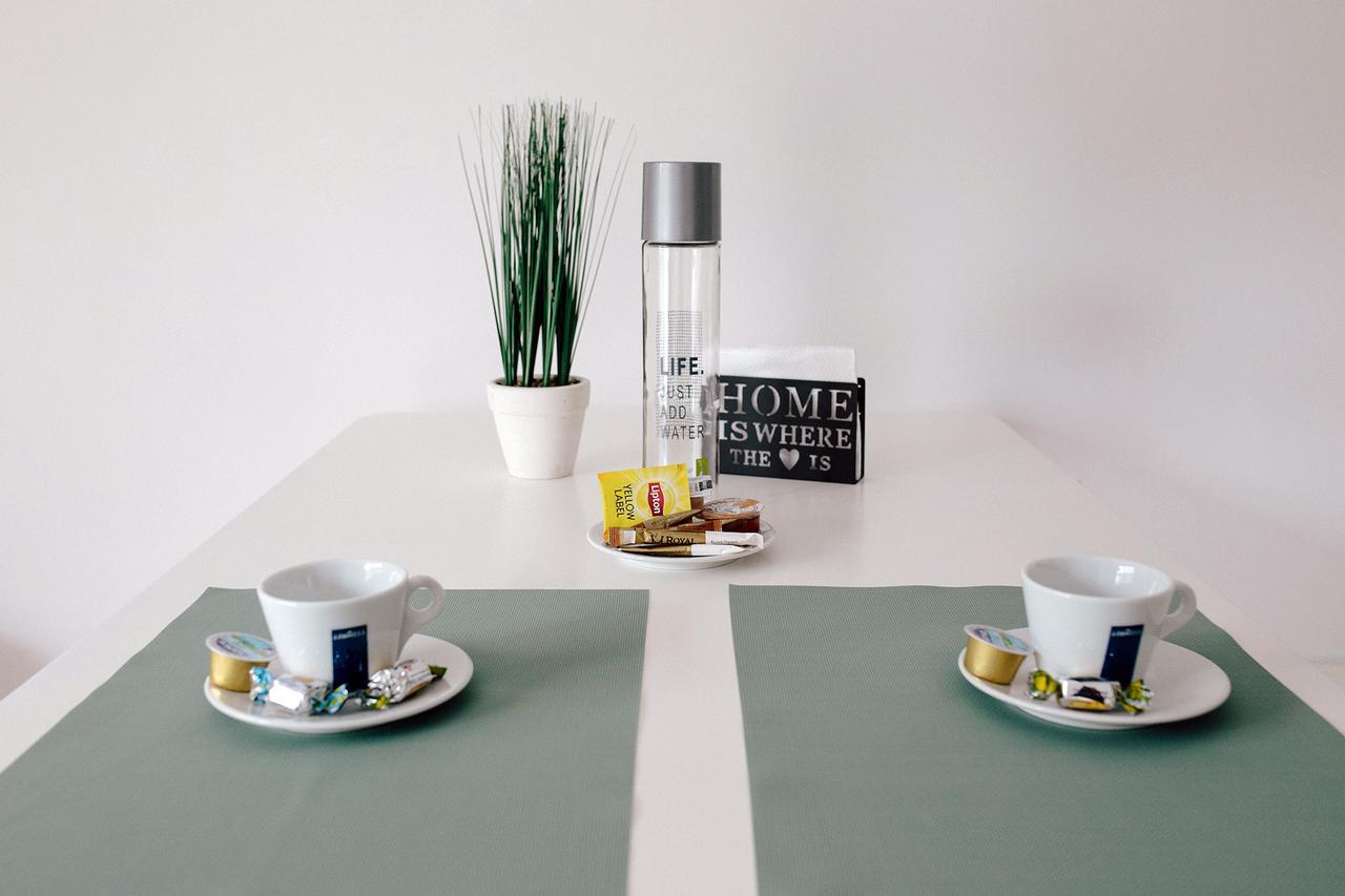 Exit Apartment