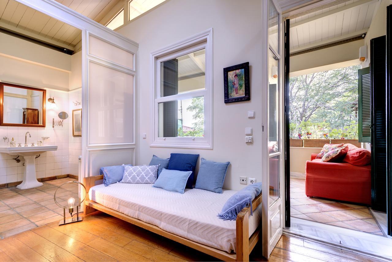 Holiday home Artistic Neoclassical House