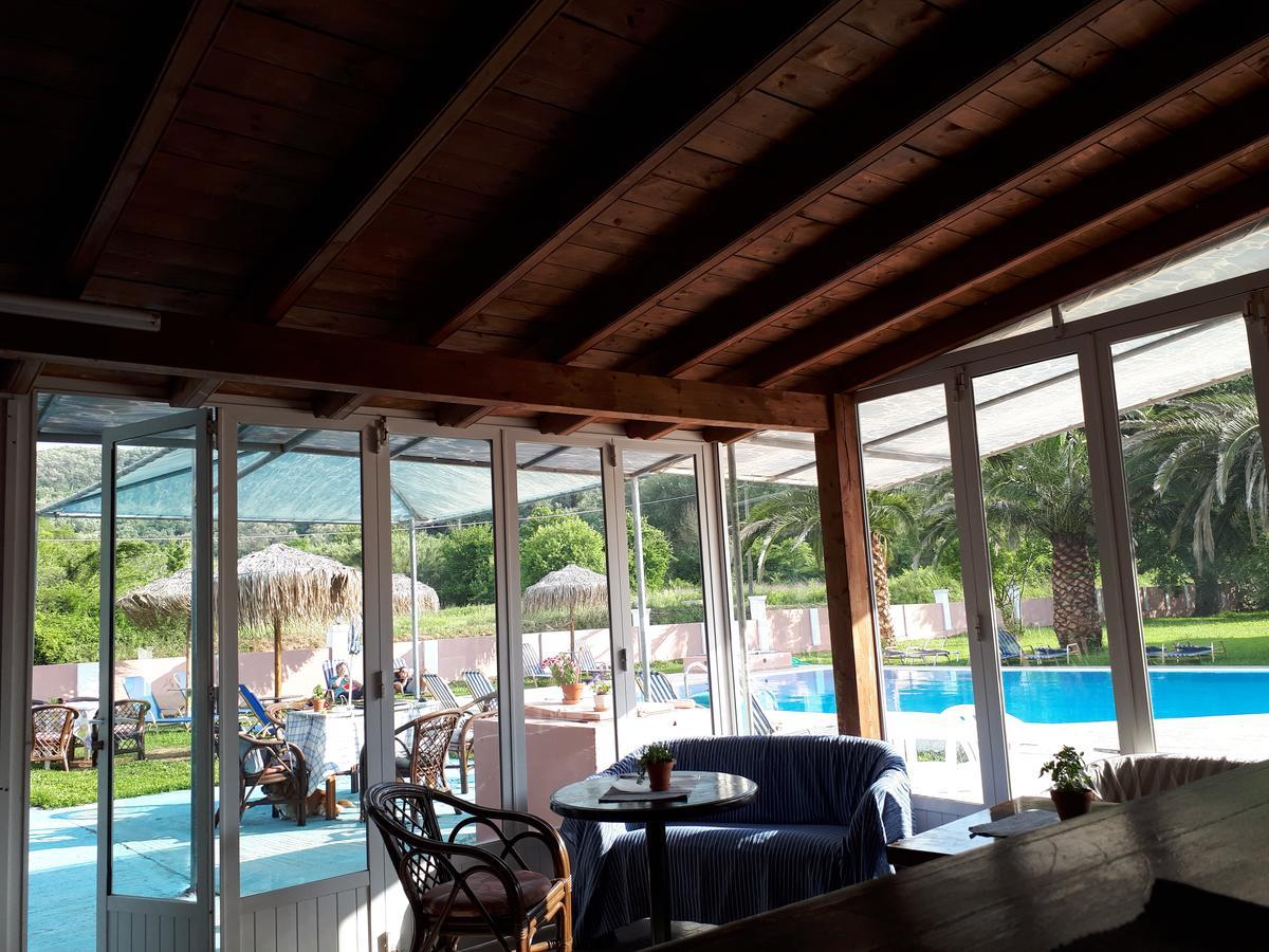 Corfustories Aparthotel