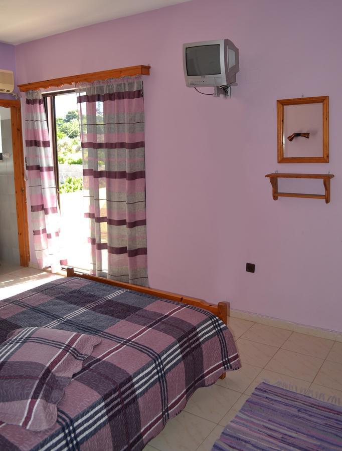 Apartment Noufaro Studios Karfas