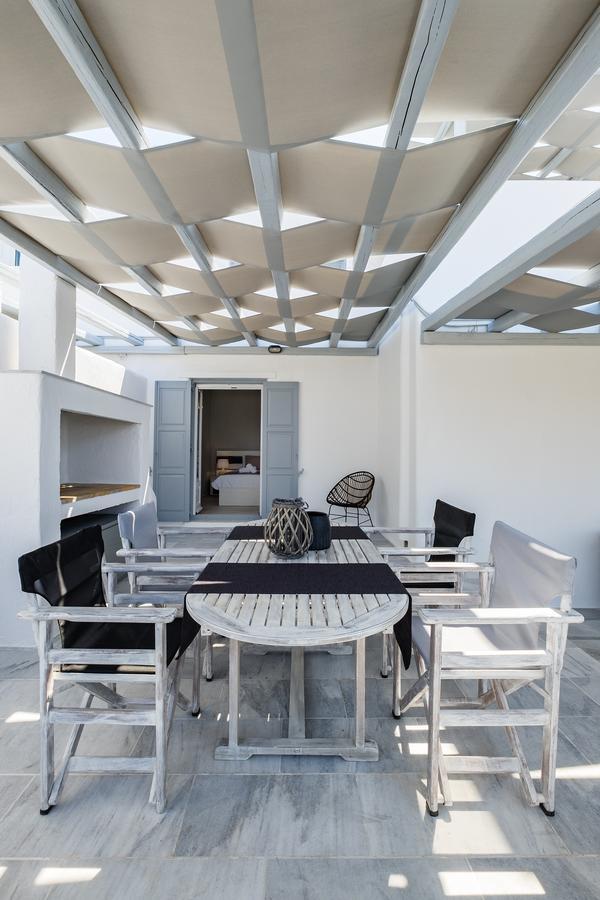 Nereids Villa *