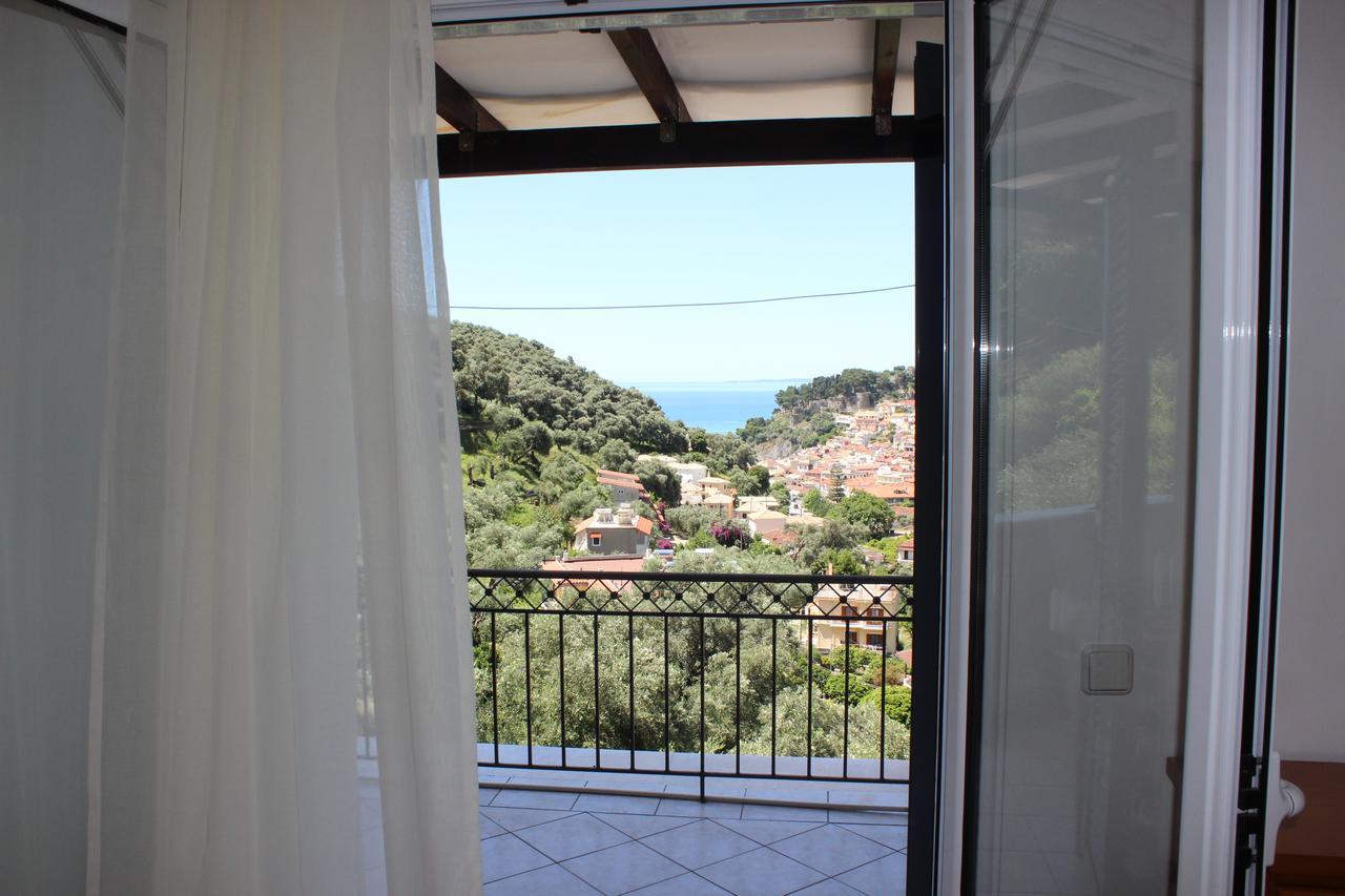 La Scala Apartment Parga
